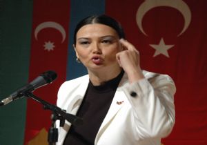 Dadaşlar gardaşlarıyla kucaklaştı